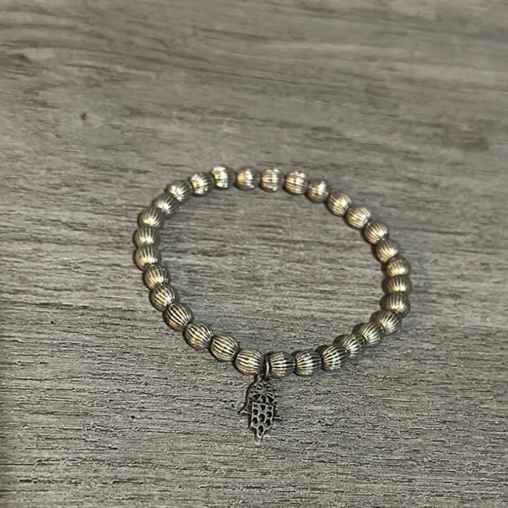 Elastic Silver Beaded Bracelet with Silver Charm